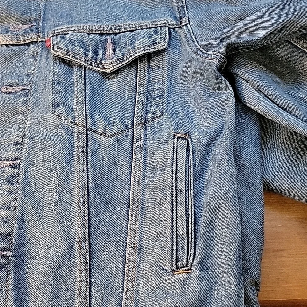 Levi's Blue Denim Jacket - Picture 7 of 11